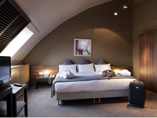 Pentahotel