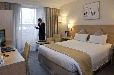 Pentahotel Hotel 4*